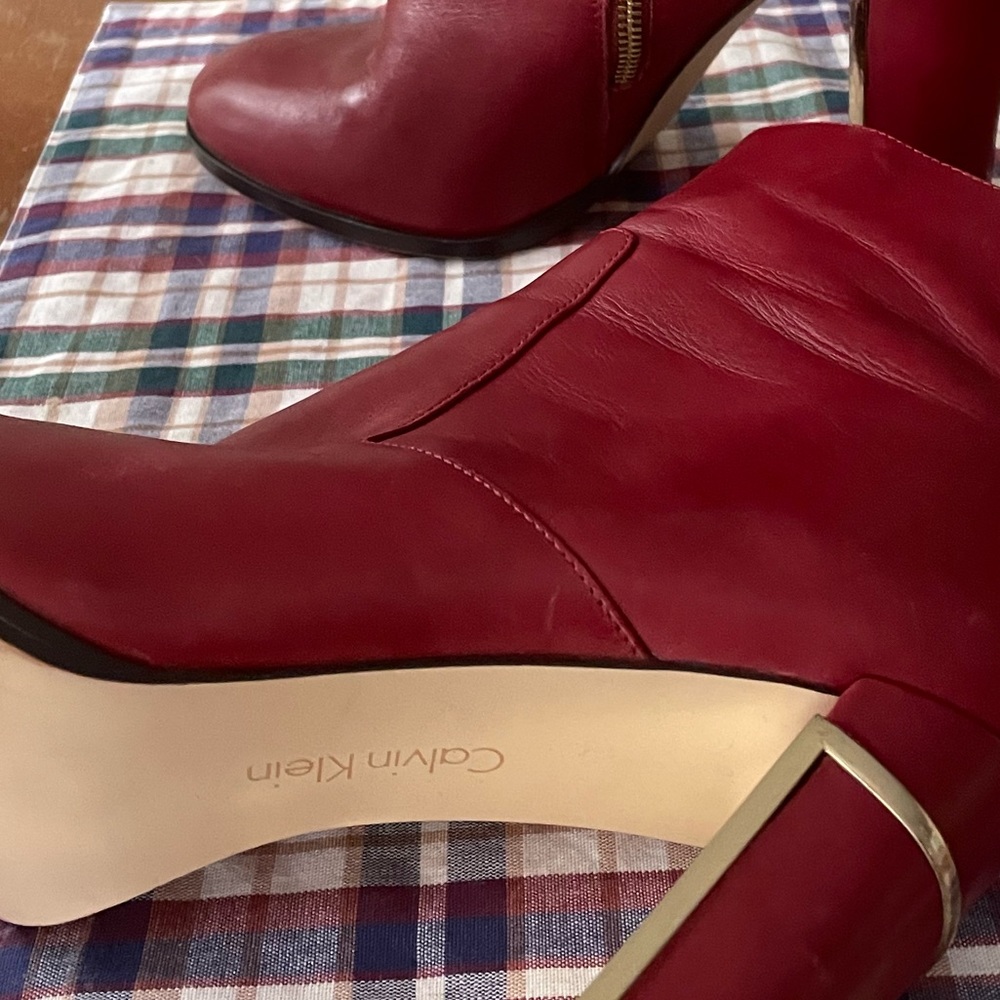 Calvin Klein booties- Size 11. Gently worn (maybe 3 times) - Picture 4 of 4